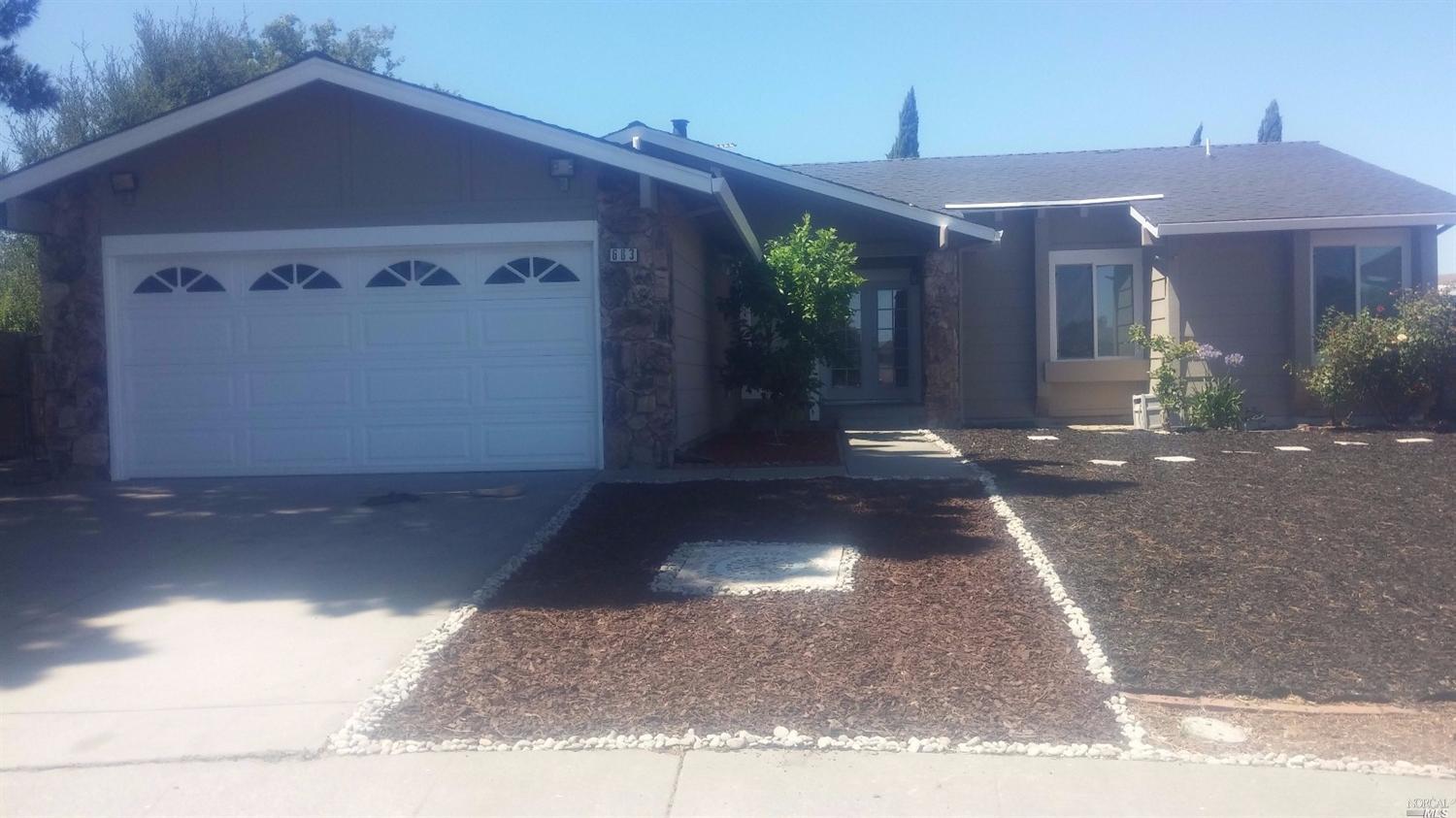683 Alpine Ct, Fairfield, CA 94534 photo 1