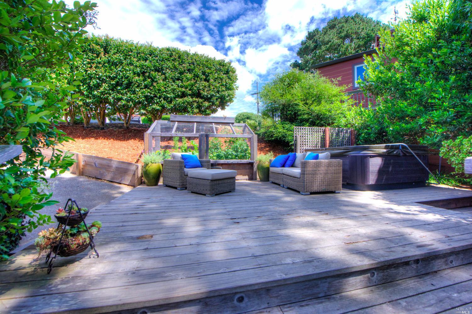 915 Centro Way, Mill Valley, CA 94941 photo 3