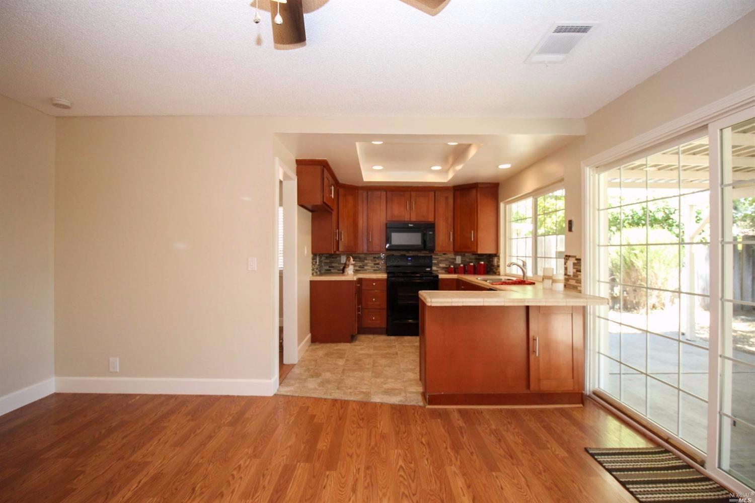 643 Asbury Ln, Fairfield, CA 94533 photo 15