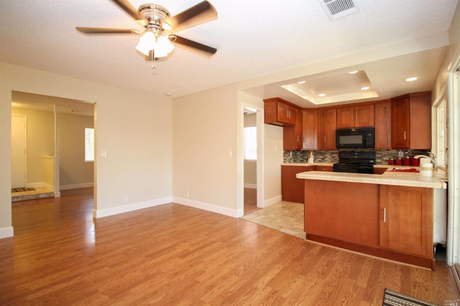 643 Asbury Ln, Fairfield, CA 94533 photo 16