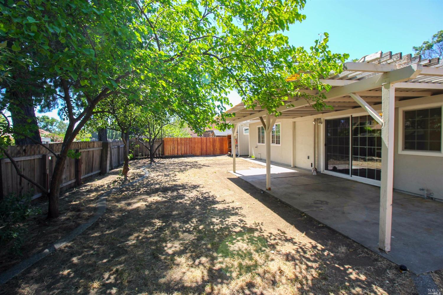 643 Asbury Ln, Fairfield, CA 94533 photo 36