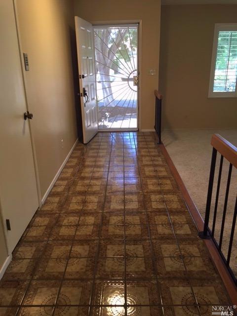 548 Brunswick Dr, Vallejo, CA 94591 photo 3