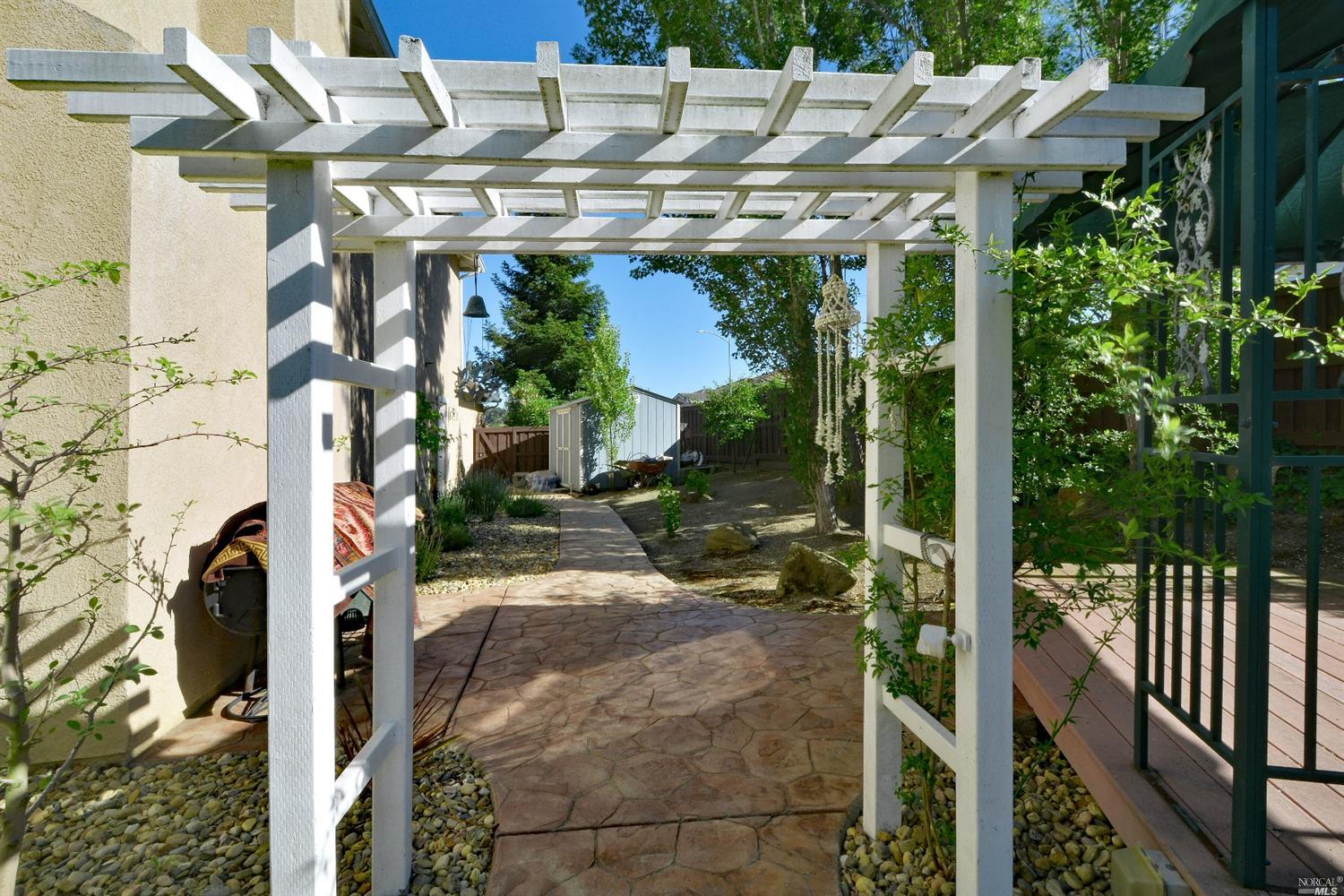 6600 Sawgrass Ln, Vallejo, CA 94591 photo 9
