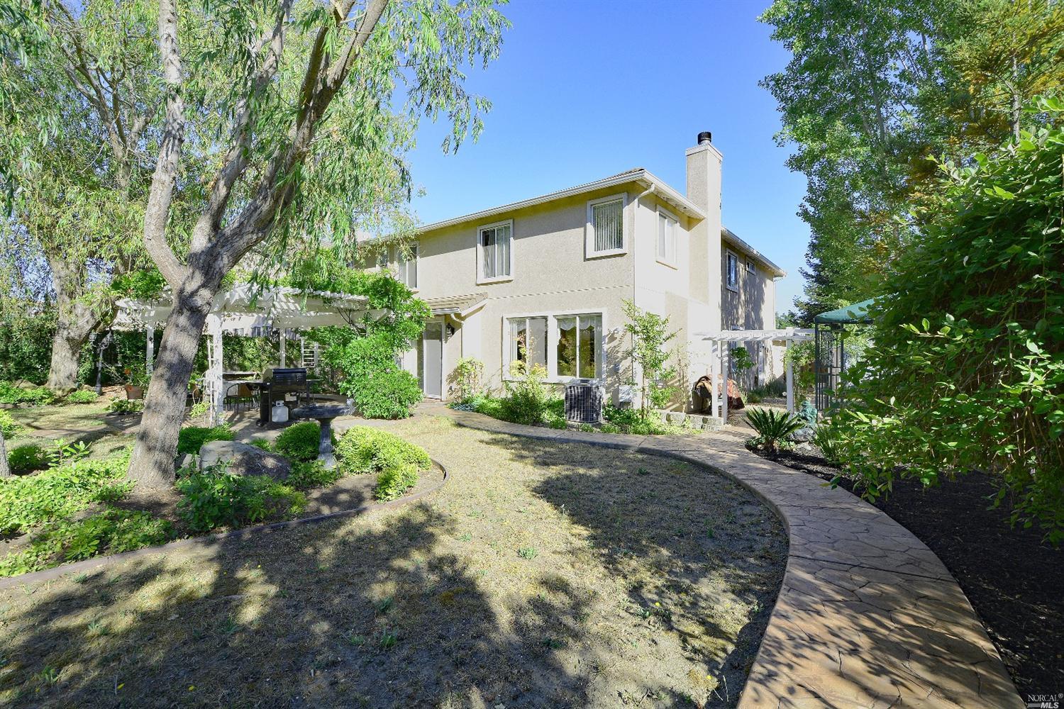 6600 Sawgrass Ln, Vallejo, CA 94591 photo 4