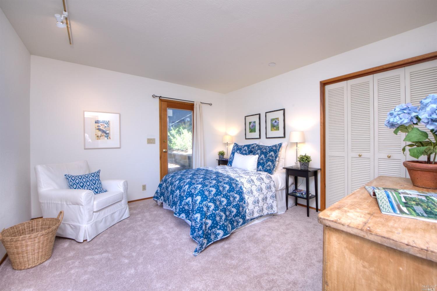 860 Chamberlain Ct, Mill Valley, CA 94941 photo 14