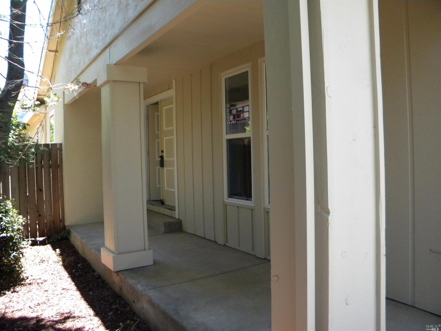 111 Louise Ct, Vallejo, CA 94590 photo 3