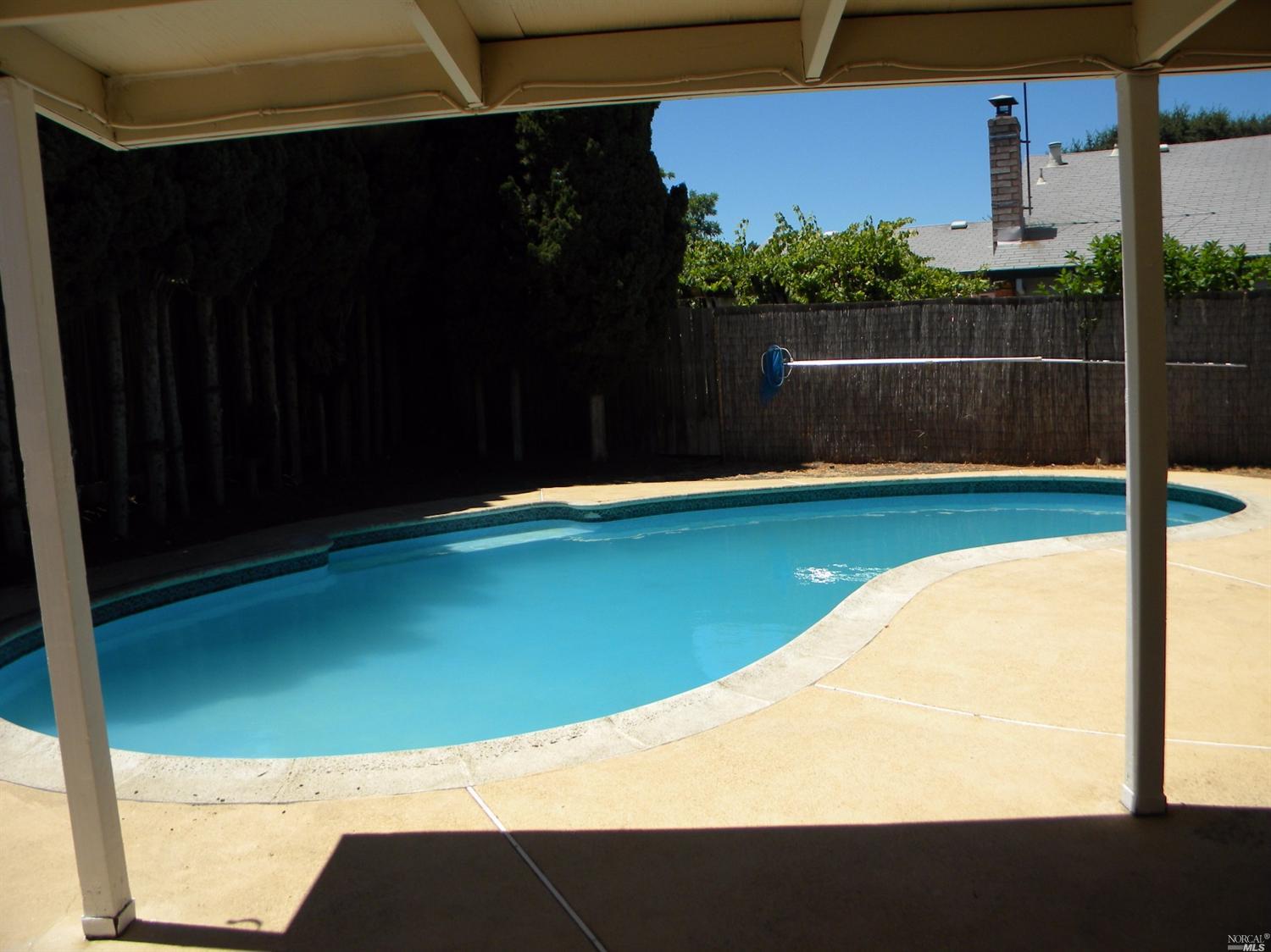 111 Louise Ct, Vallejo, CA 94590 photo 17