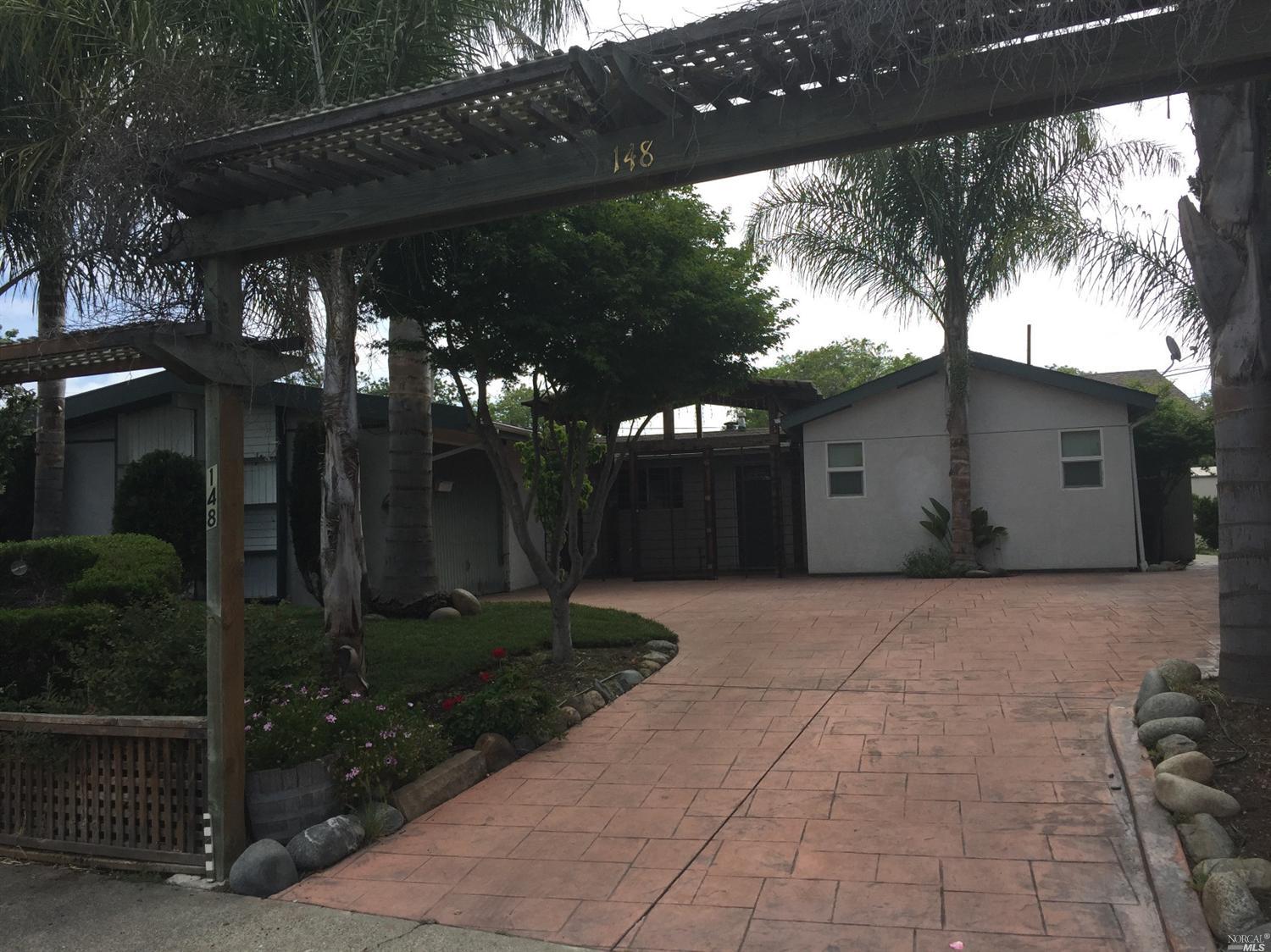 148 Spencer St, Vallejo, CA 94589 photo 2
