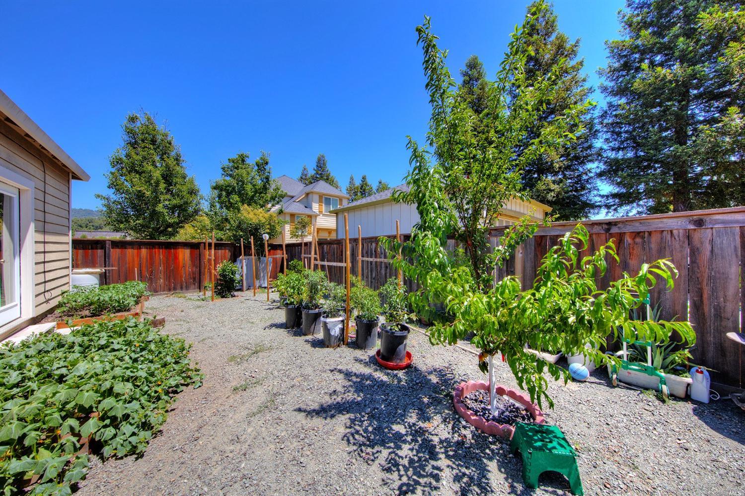 7 Clark Ave, Cloverdale, CA 95425 photo 19