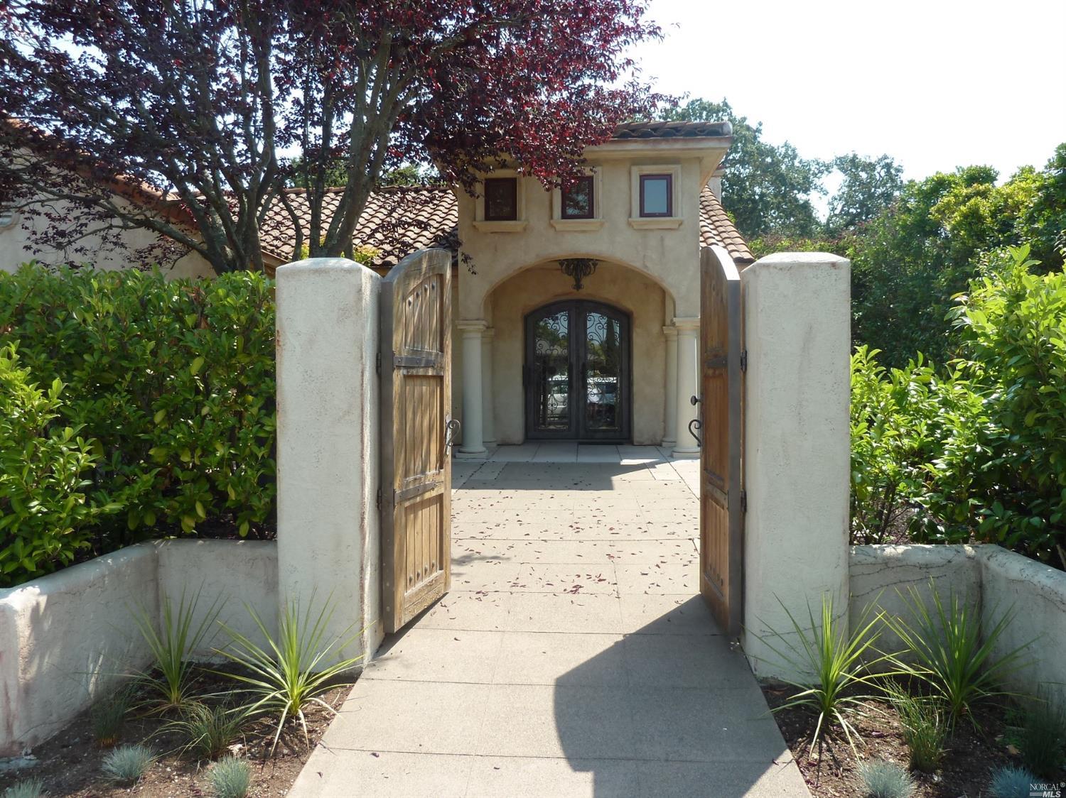 640 Oak Ln, Sonoma, CA 95476 photo 3