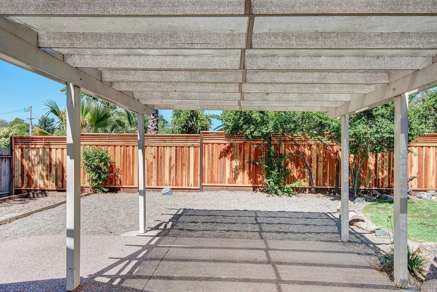 7801 Sparrow Ct, Windsor, CA 95492 photo 22