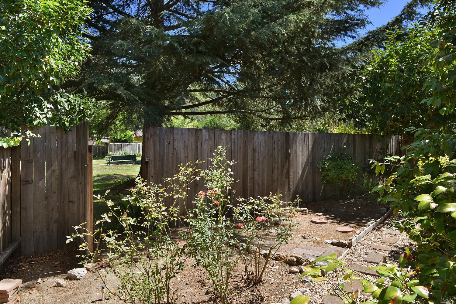 224 Sequoia Cir, Healdsburg, CA 95448 photo 20