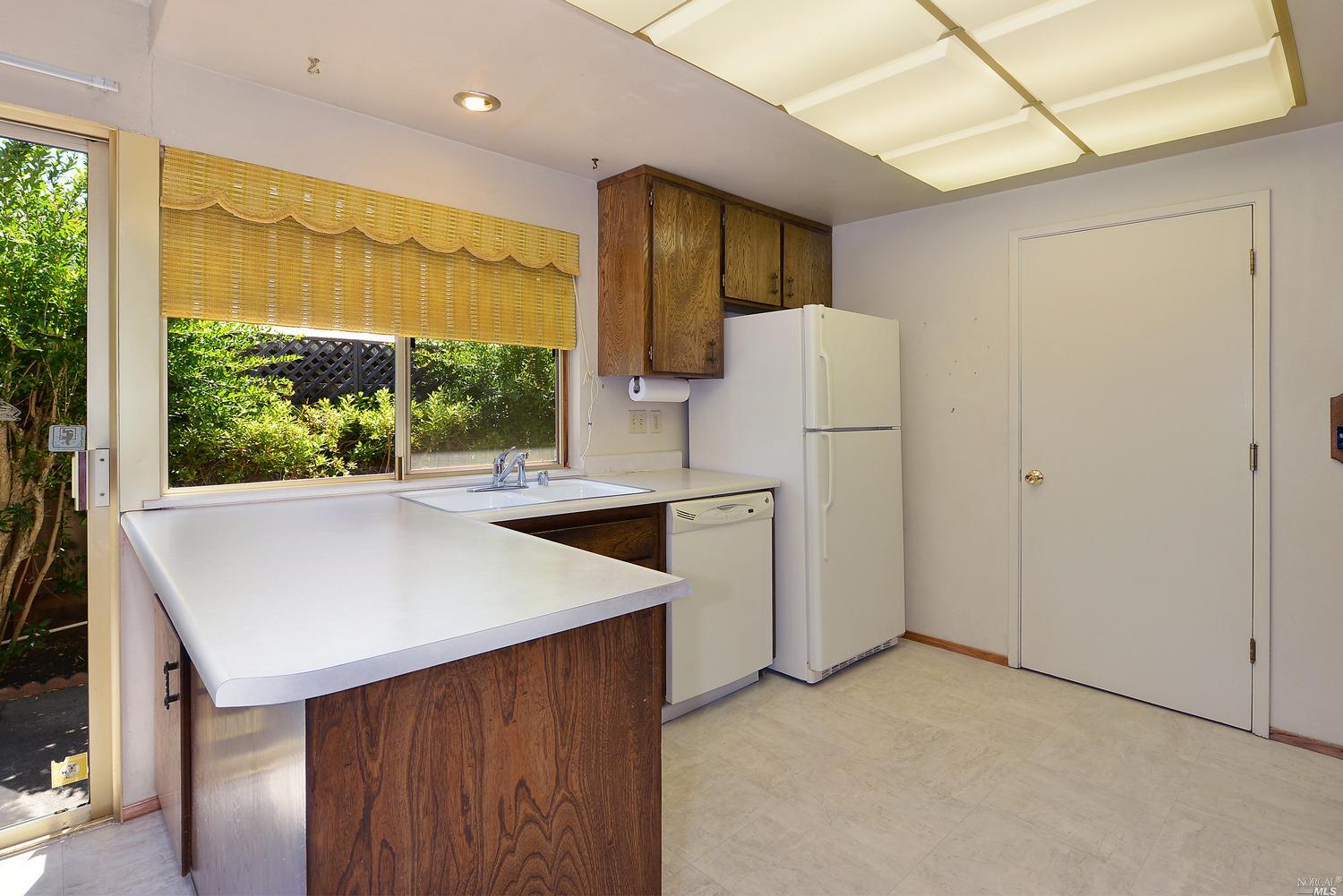 224 Sequoia Cir, Healdsburg, CA 95448 photo 7