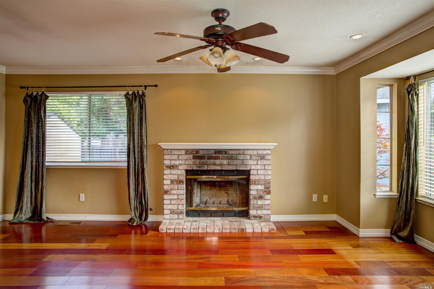 209 Hahn Way, Cotati, CA 94931 photo 5