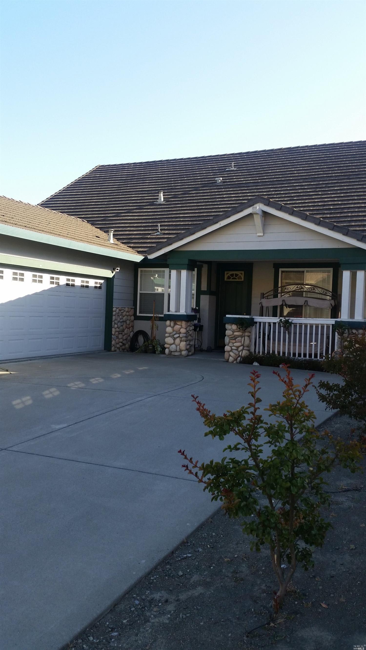 5861 Cabernet Dr, Vallejo, CA 94591 photo 2