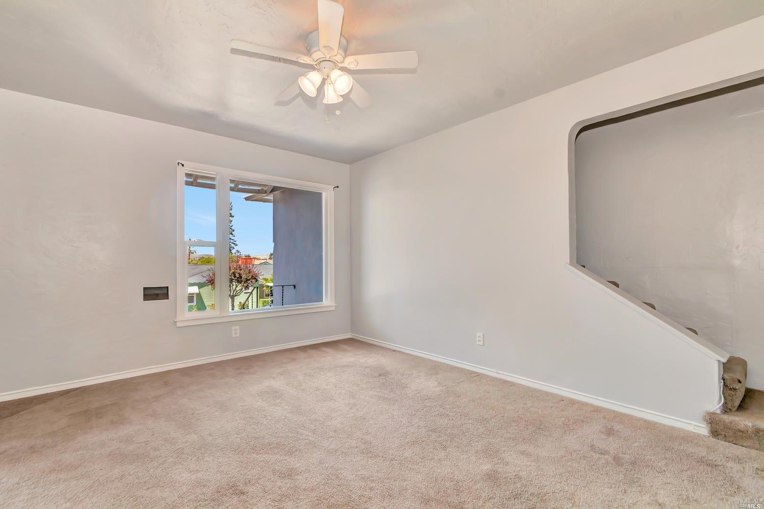 113 Hill Dr, Vallejo, CA 94590 photo 8
