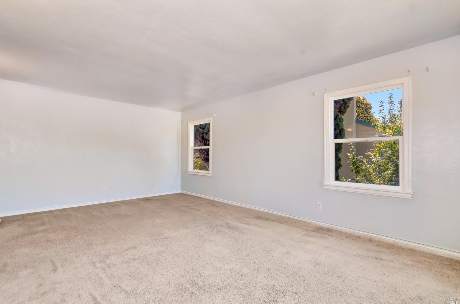 113 Hill Dr, Vallejo, CA 94590 photo 5