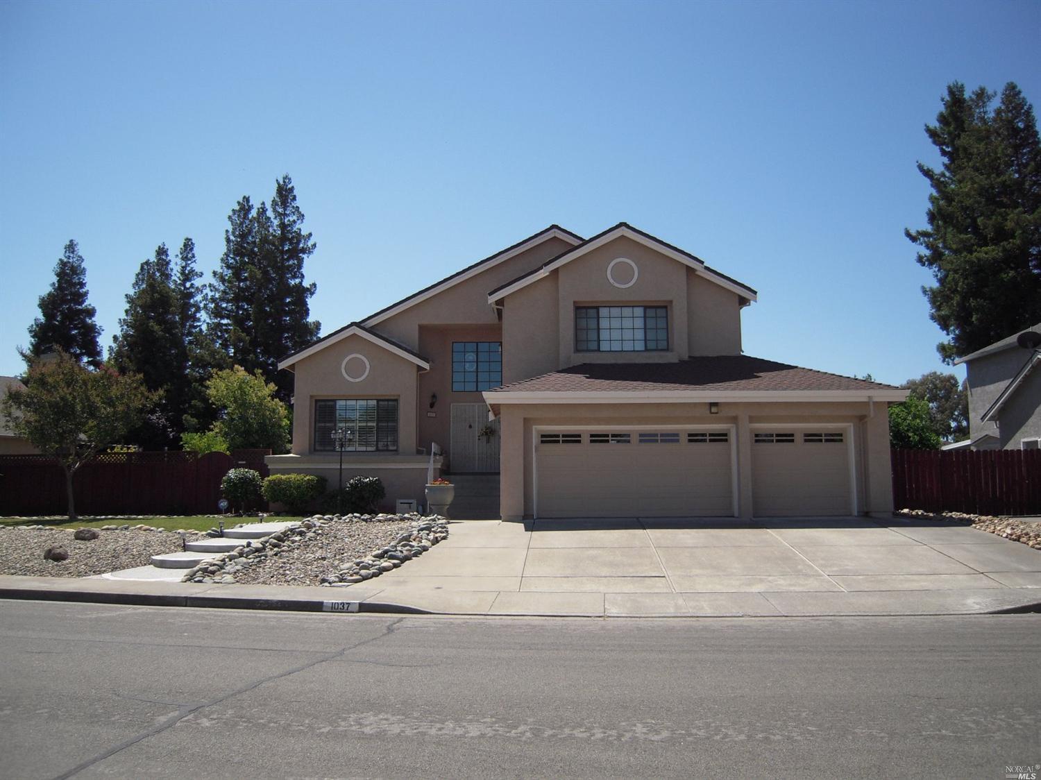 1037 Hickory Ave, Fairfield, CA 94533 photo 4