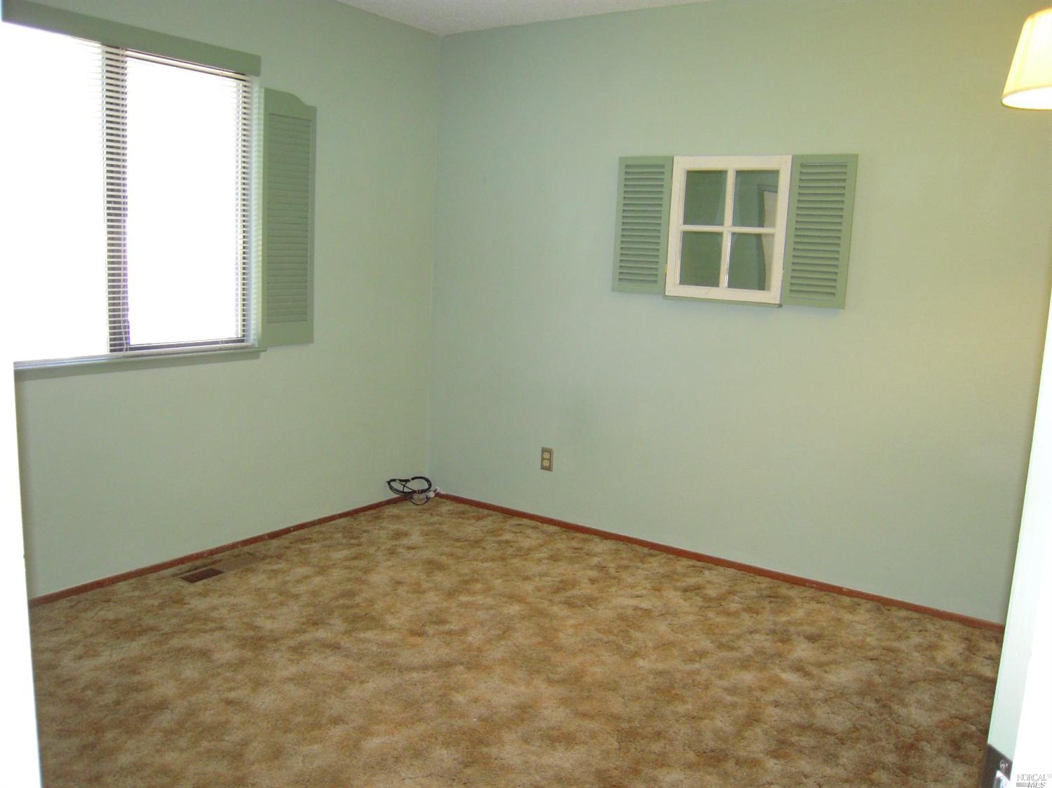 1037 Hickory Ave, Fairfield, CA 94533 photo 25