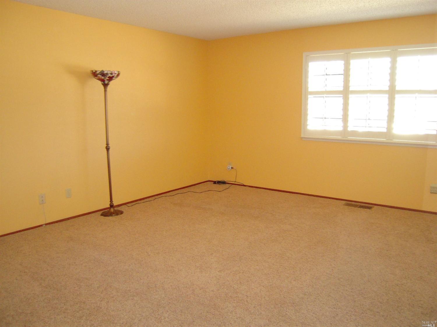 1037 Hickory Ave, Fairfield, CA 94533 photo 21