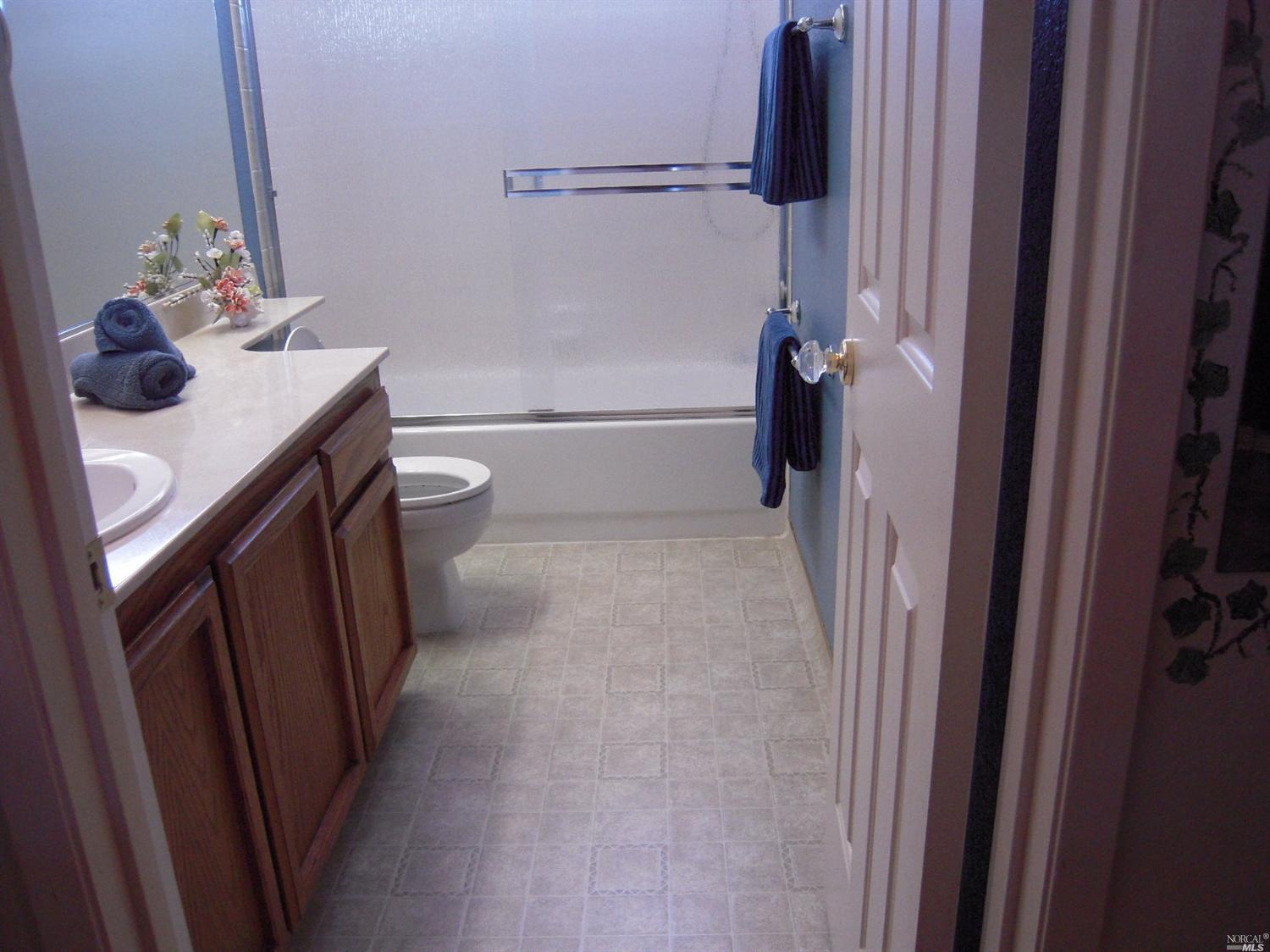1037 Hickory Ave, Fairfield, CA 94533 photo 26