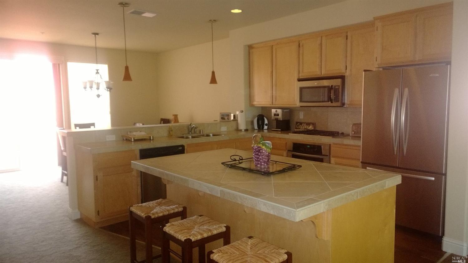 206 Windsor River Rd, Windsor, CA 95492 photo 3