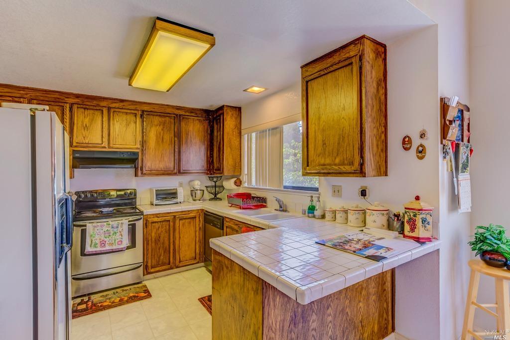 1025 Linden Ave, Fairfield, CA 94533 photo 18