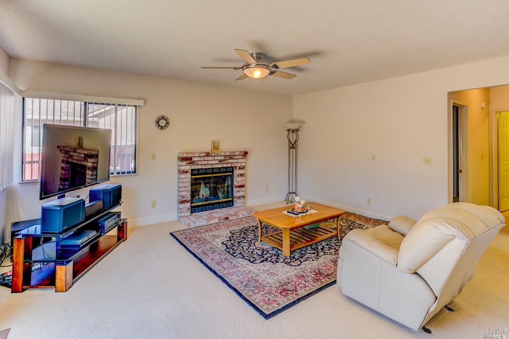 1025 Linden Ave, Fairfield, CA 94533 photo 25