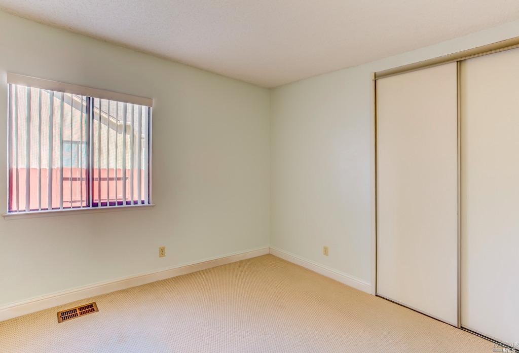 1025 Linden Ave, Fairfield, CA 94533 photo 31