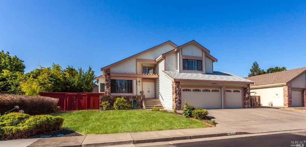 1025 Linden Ave, Fairfield, CA 94533 photo 3