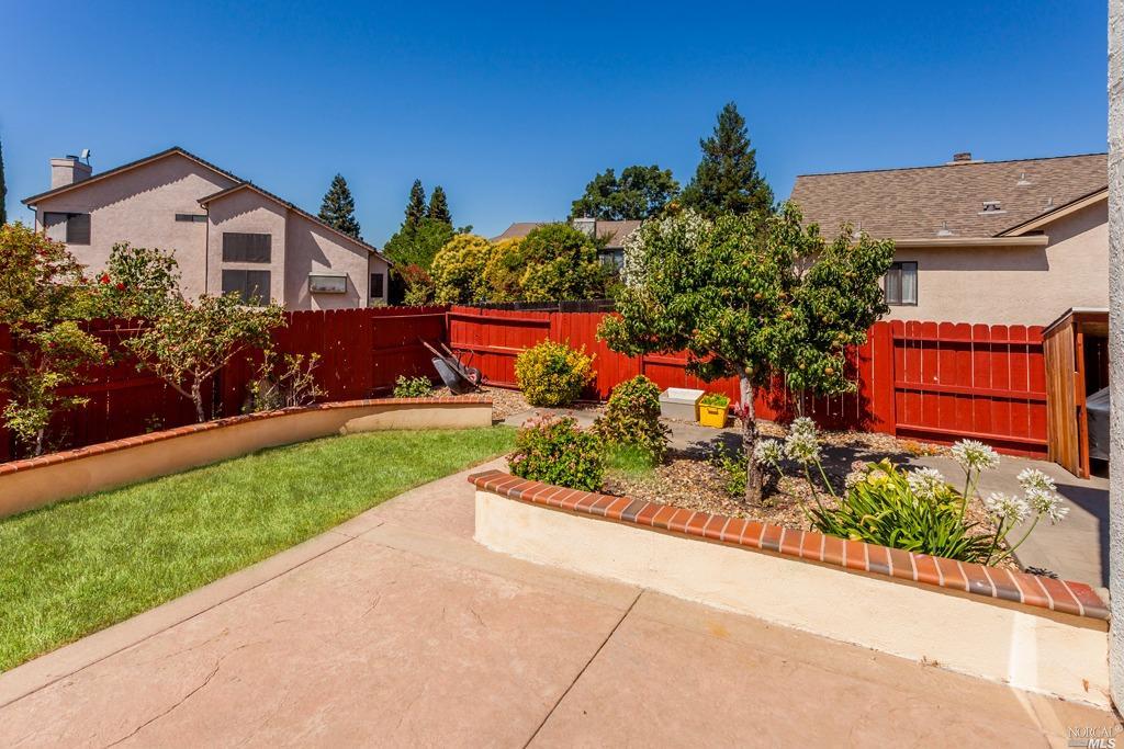 1025 Linden Ave, Fairfield, CA 94533 photo 43