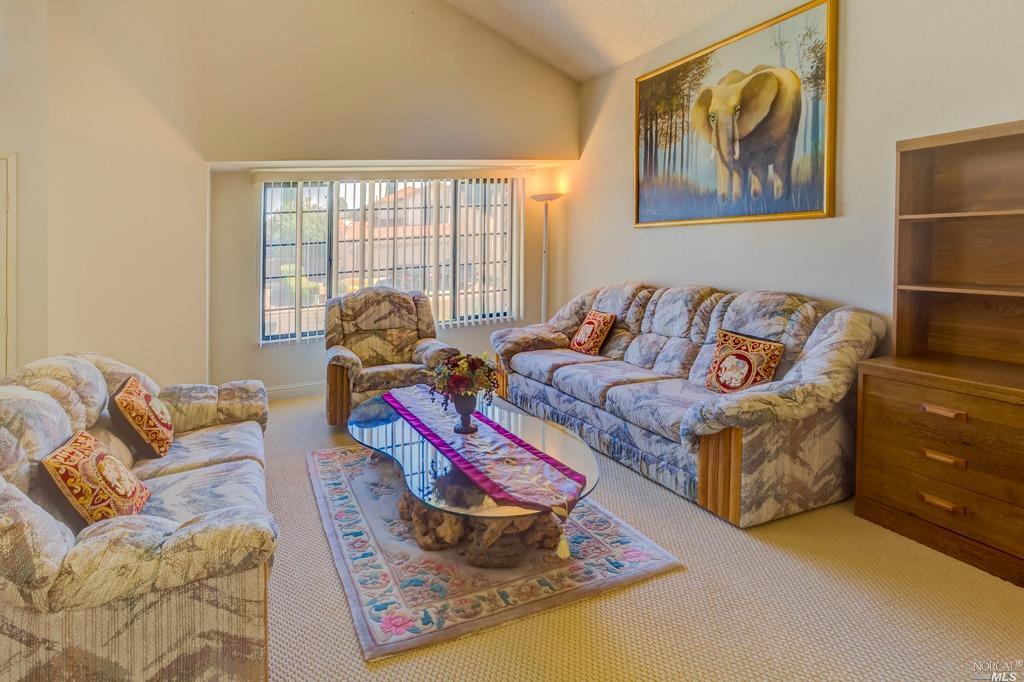 1025 Linden Ave, Fairfield, CA 94533 photo 9