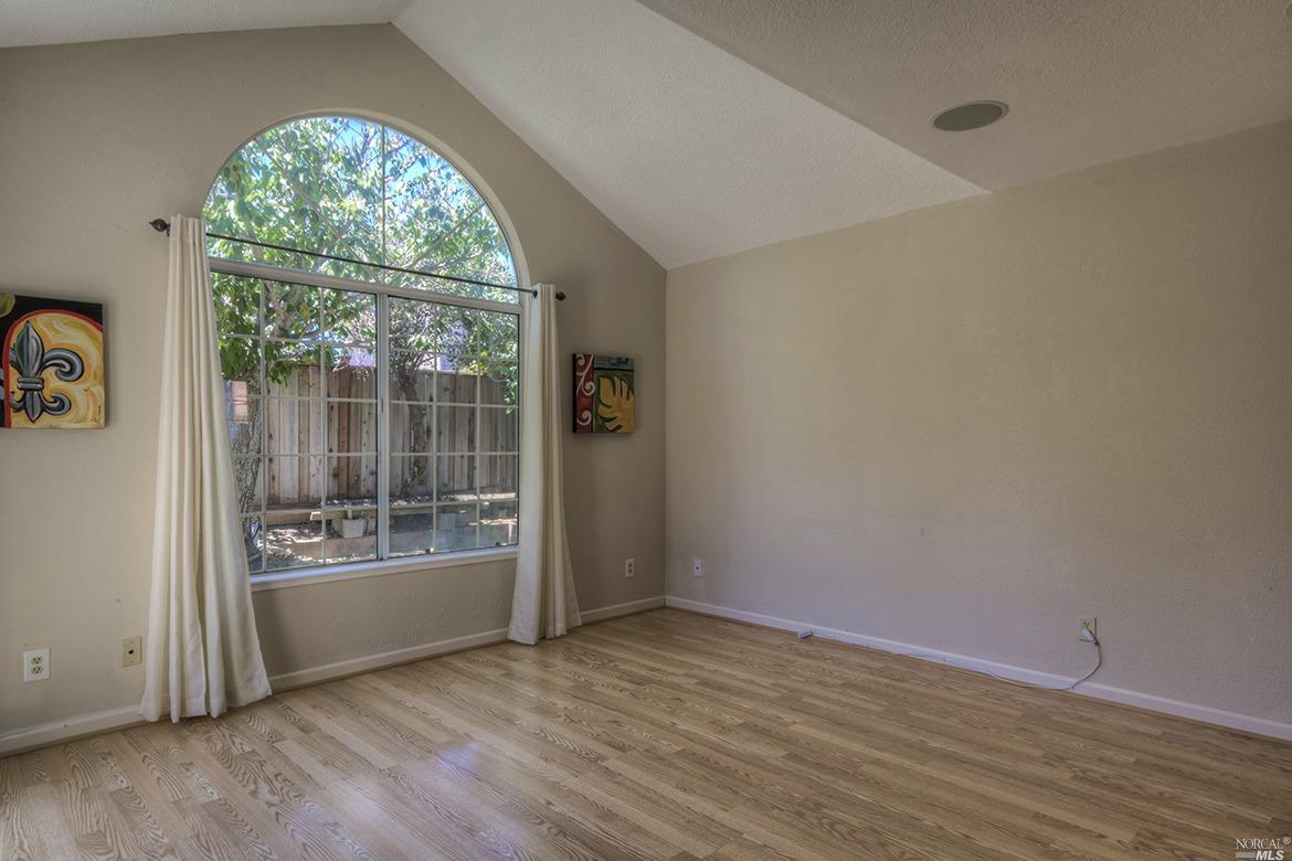 281 Bolton Way, Vallejo, CA 94591 photo 12