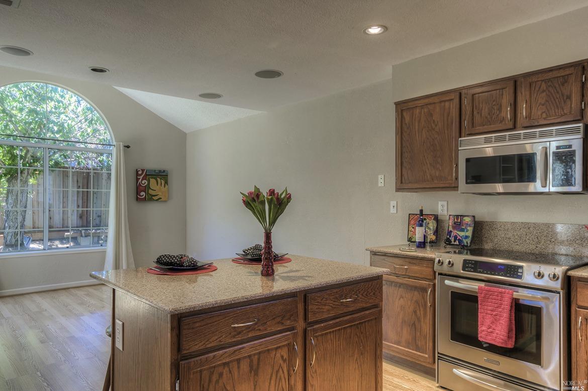 281 Bolton Way, Vallejo, CA 94591 photo 6