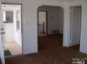 521 Calaveras St, Vallejo, CA 94590 photo 3