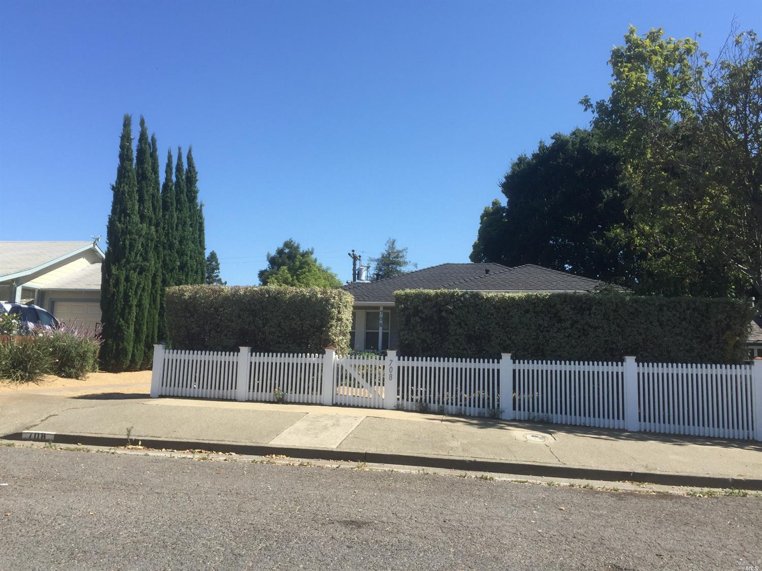 708 Jennings Ave, Vallejo, CA 94591 photo 6