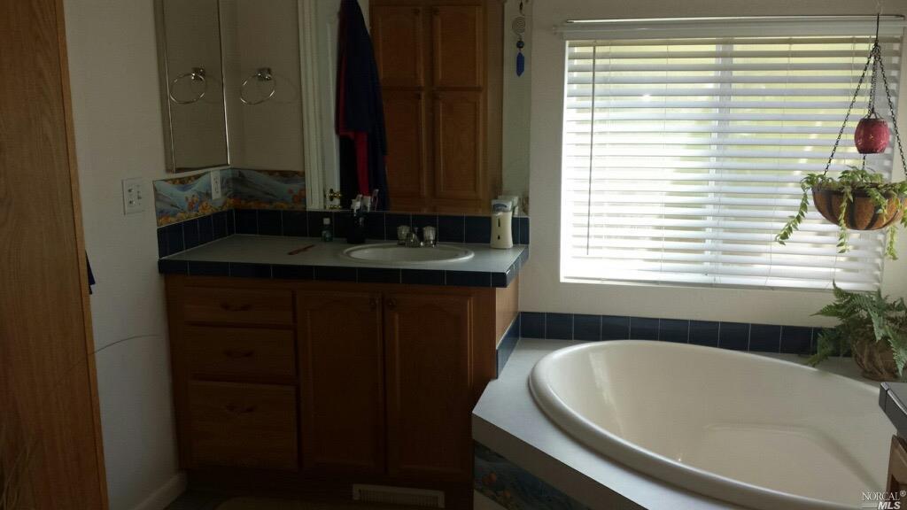 Undisclosed, Santa Rosa, CA 95403 photo 17