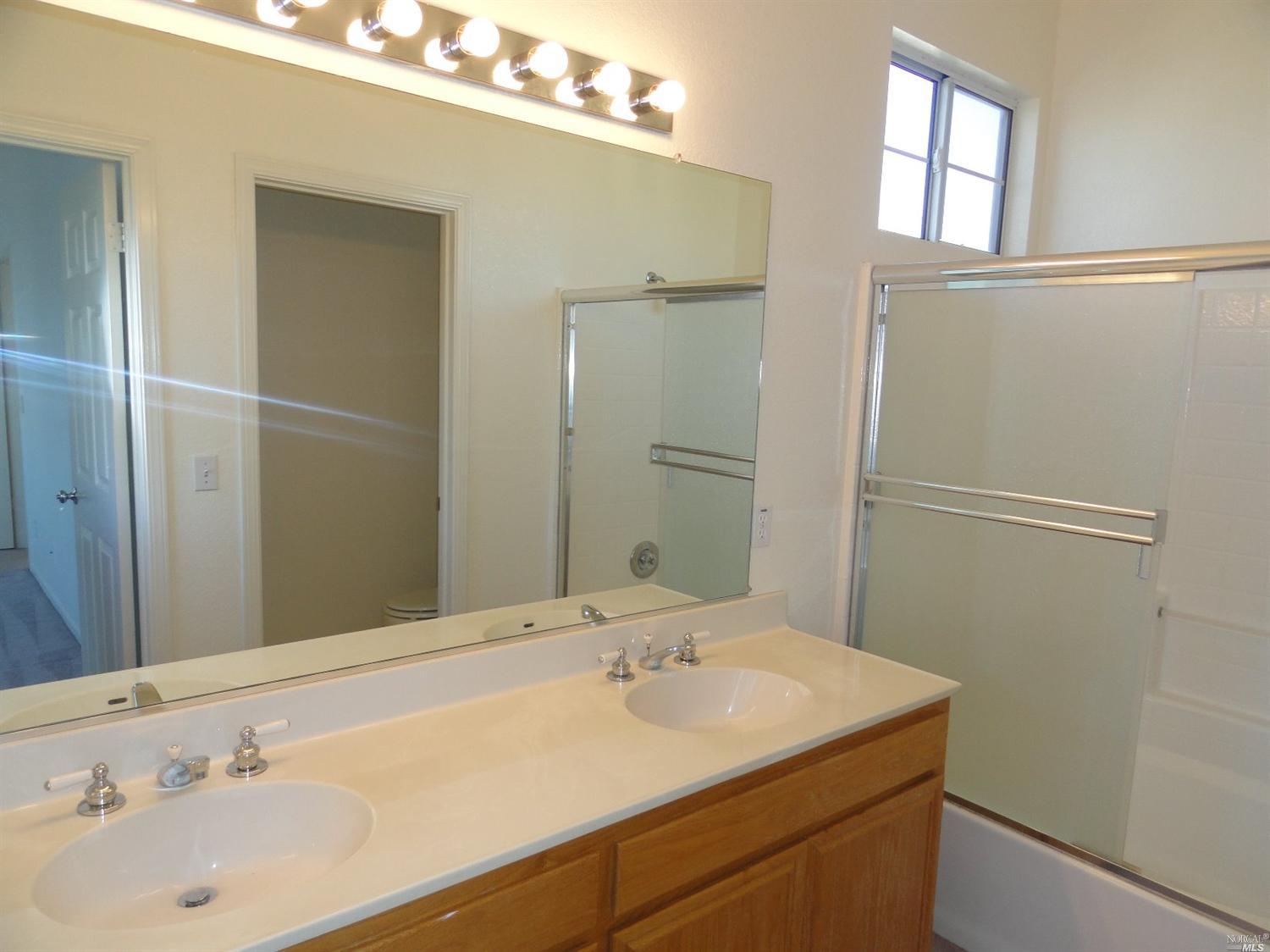 751 Riesling Rd, Petaluma, CA 94954 photo 6