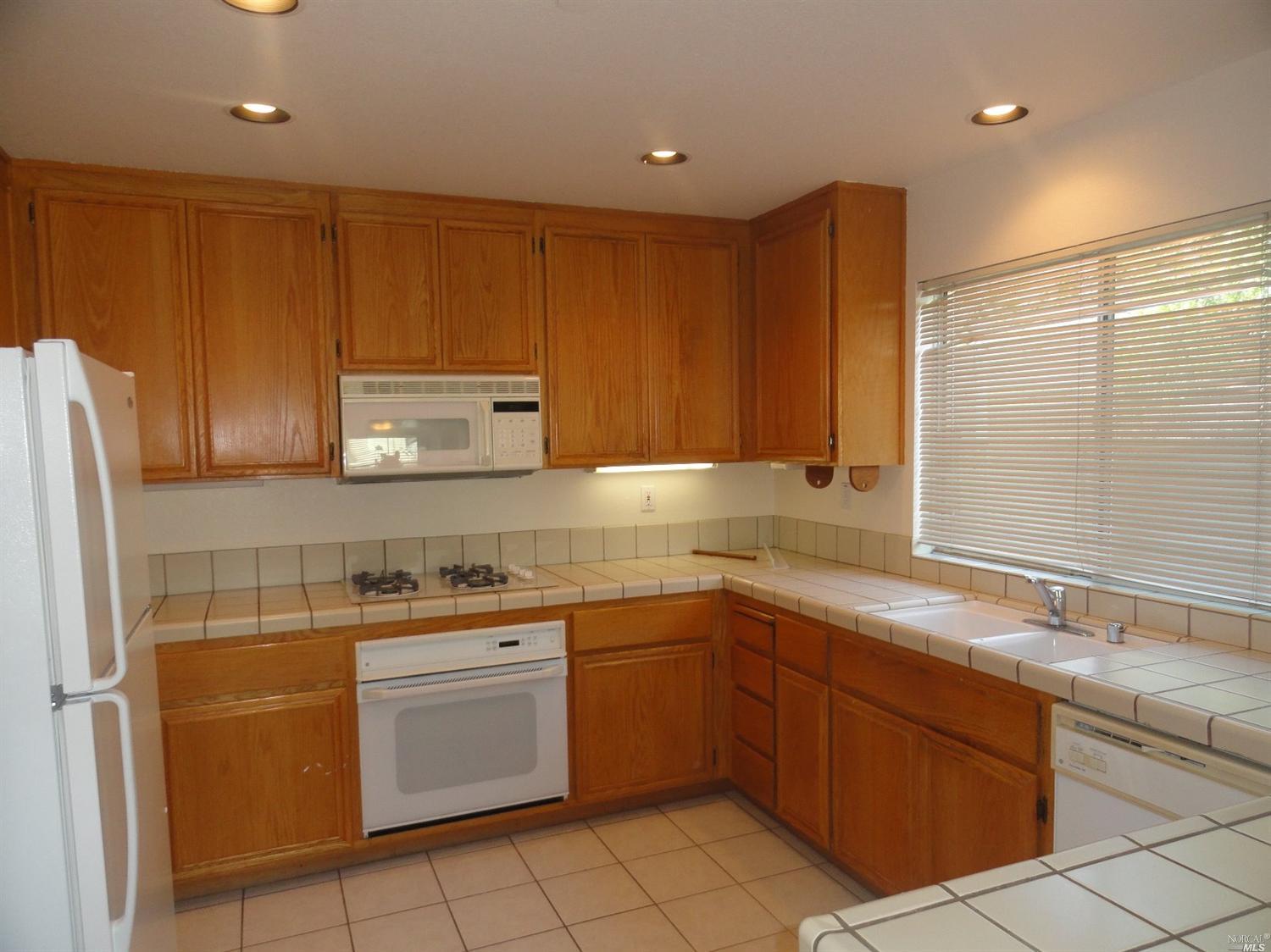 751 Riesling Rd, Petaluma, CA 94954 photo 4