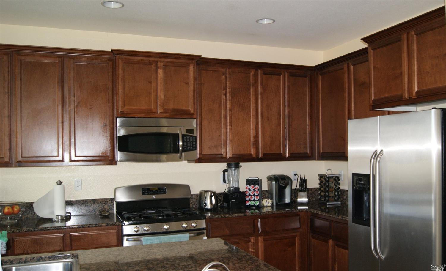 7095 Stonebrooke Dr, Vallejo, CA 94591 photo 3
