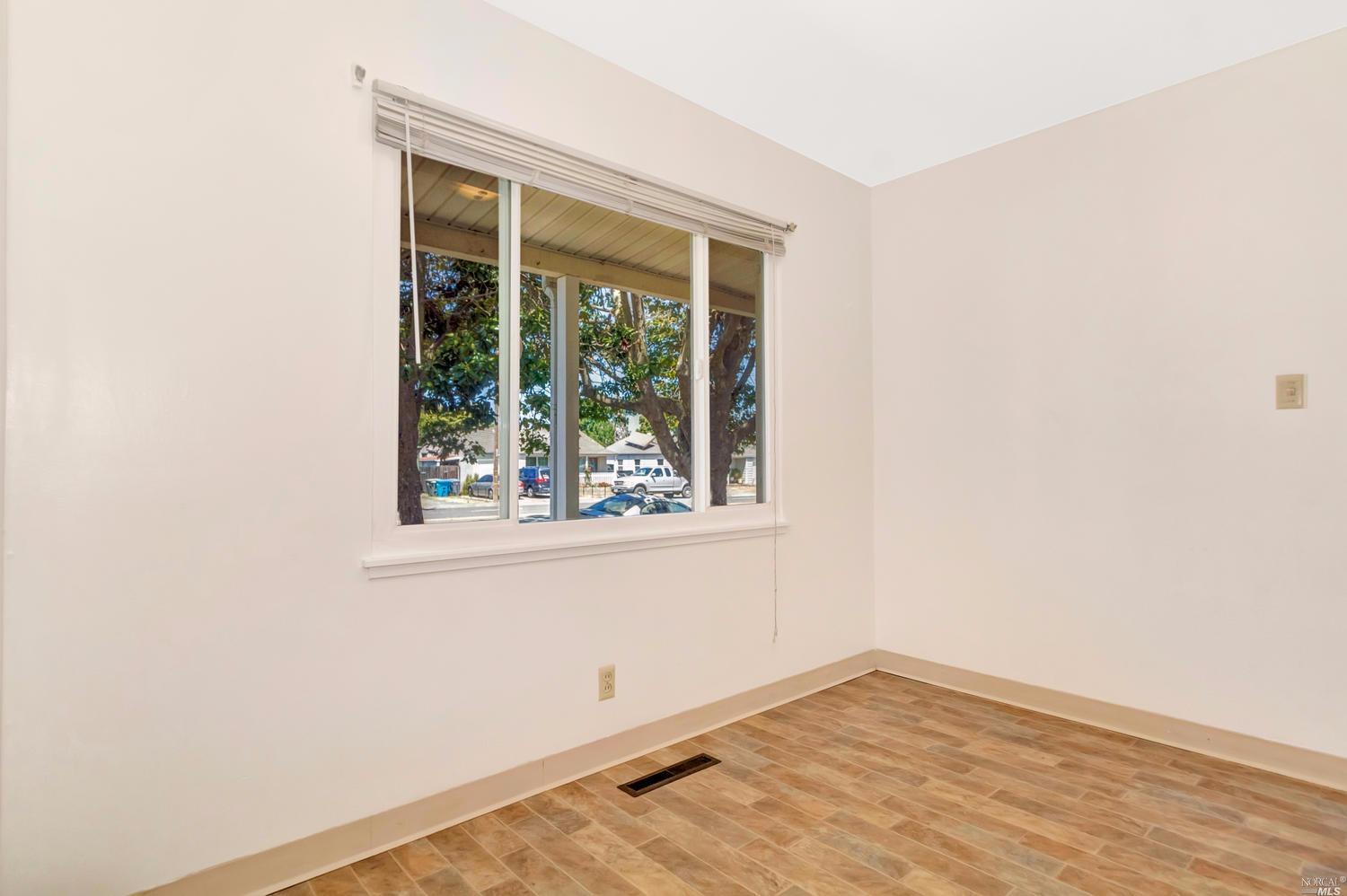 820 Oakwood Ave, Vallejo, CA 94591 photo 11