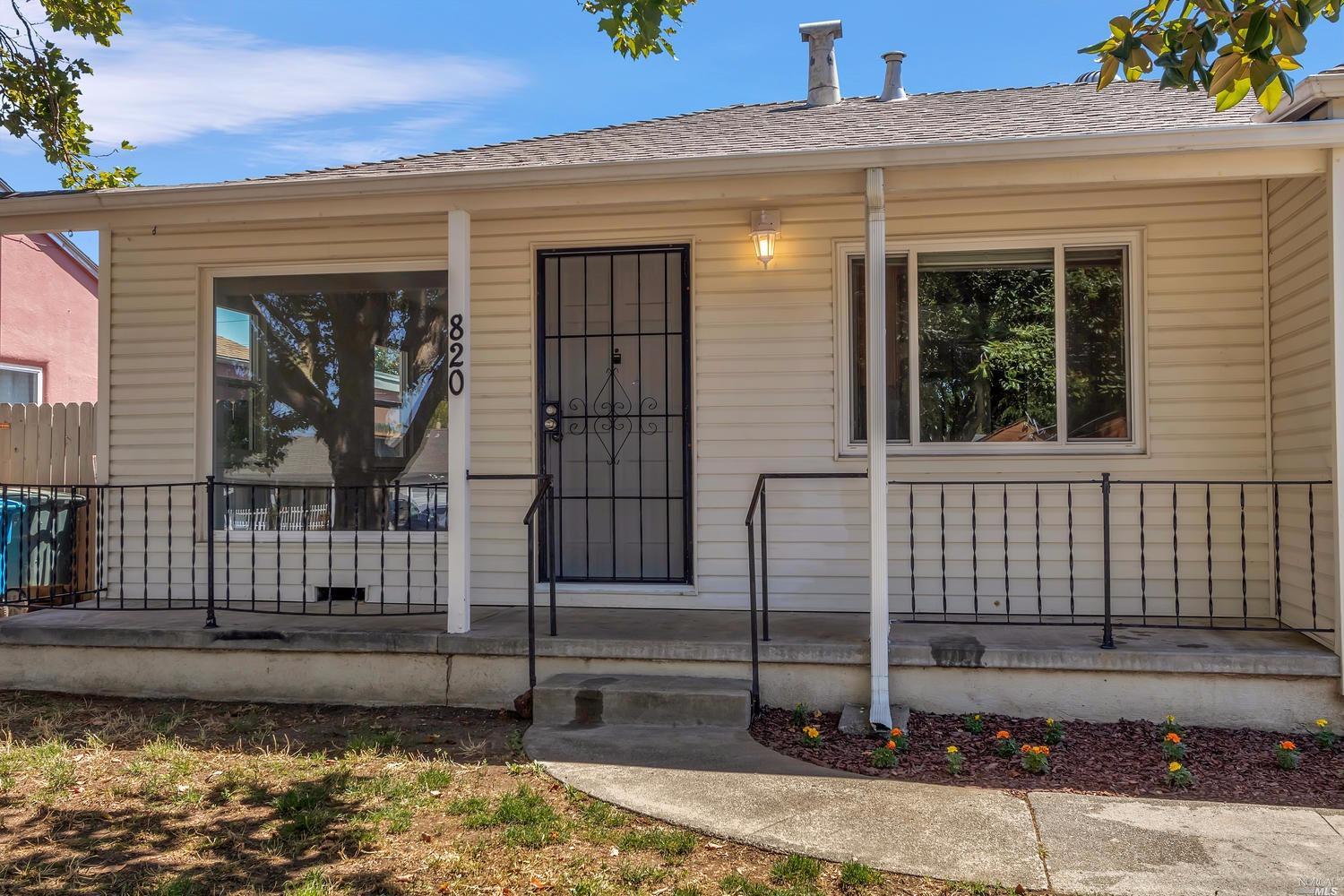 820 Oakwood Ave, Vallejo, CA 94591 photo 2