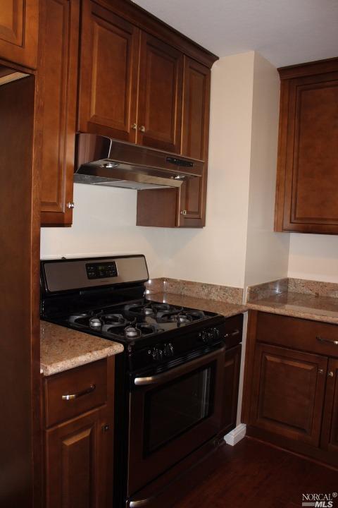 255 Edwards Way, Fairfield, CA 94533 photo 4