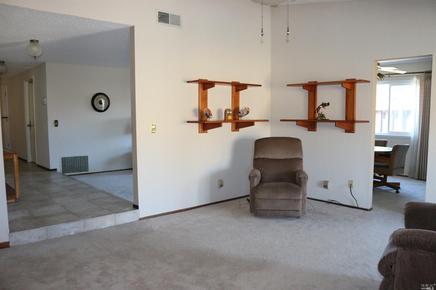 1376 Shea Ter, Vallejo, CA 94591 photo 19