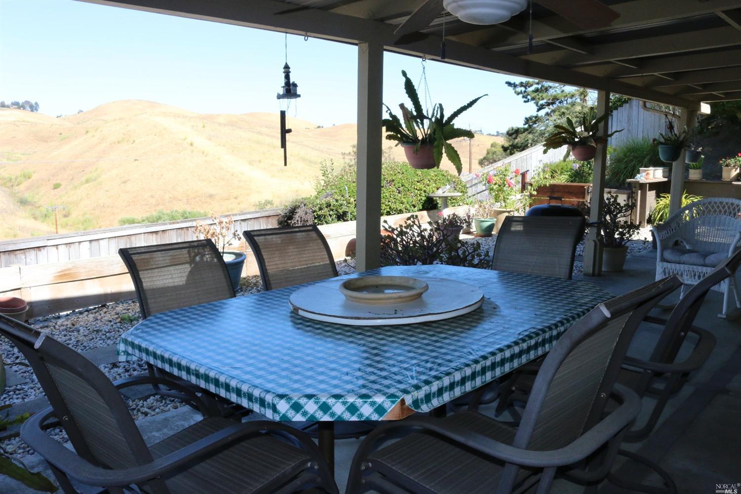 1376 Shea Ter, Vallejo, CA 94591 photo 5