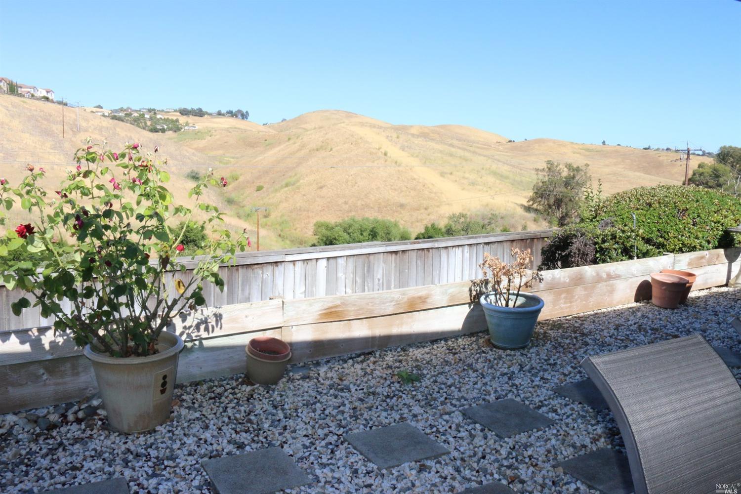 1376 Shea Ter, Vallejo, CA 94591 photo 6