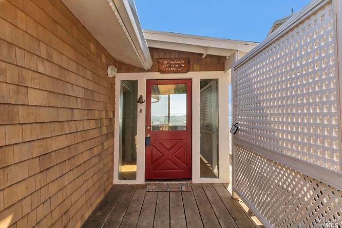 39 Sandy Beach Rd, Vallejo, CA 94590 photo 2
