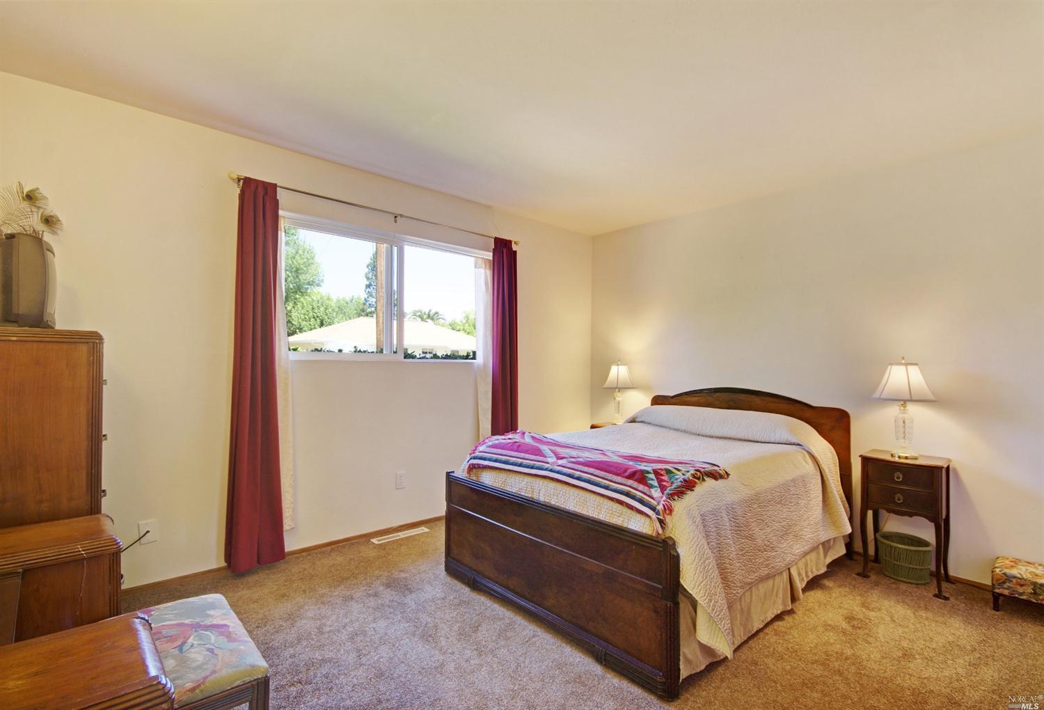 850 Cecelia Dr, Glen Ellen, CA 95442 photo 8