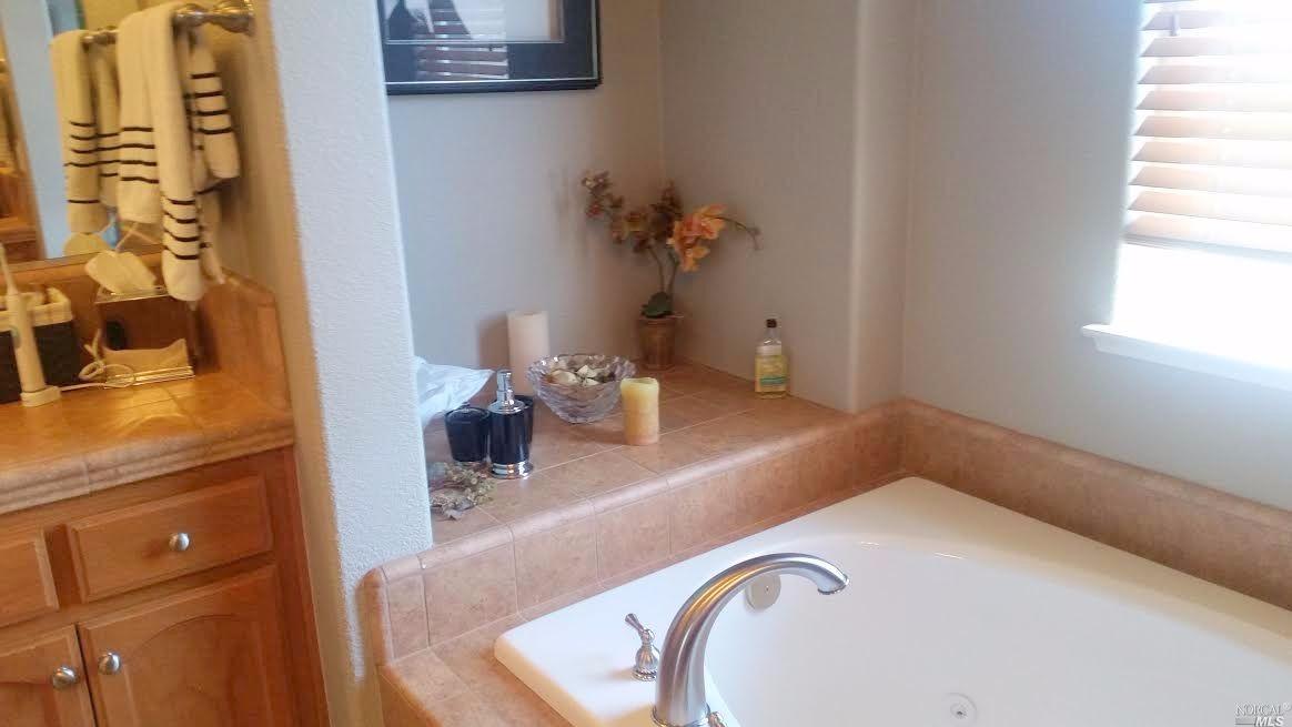 533 Chablis Dr, Windsor, CA 95492 photo 18