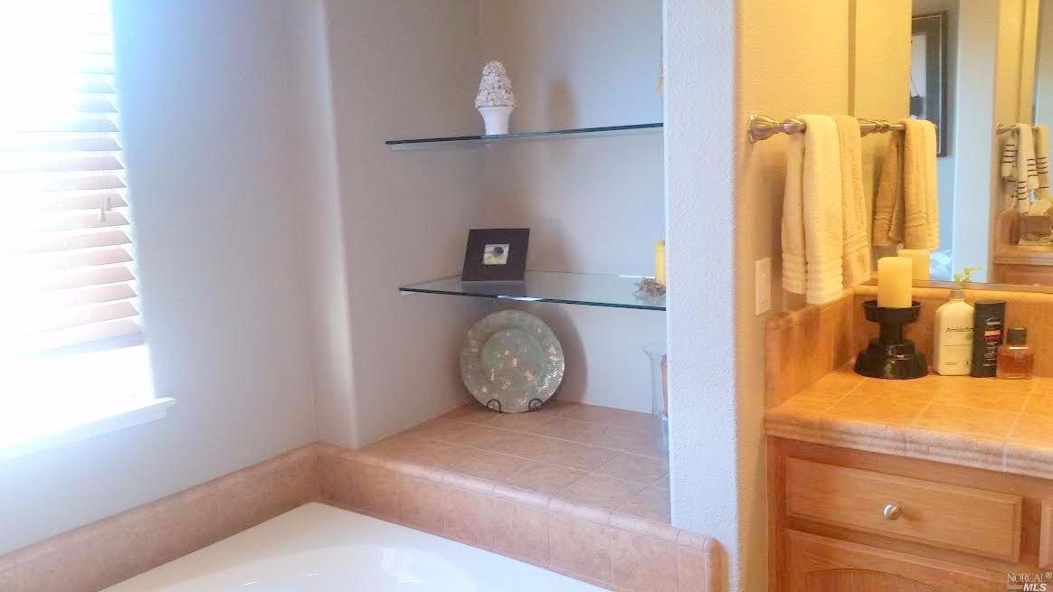 533 Chablis Dr, Windsor, CA 95492 photo 28